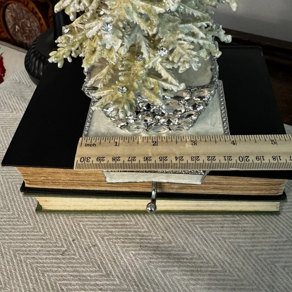 Olivia Riegel‎ Flocked Swarovski Crystal Pewter Christmas Tree Stocking Holder